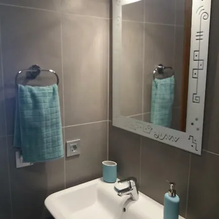 아파트 Okeanos Super 2 Bedrooms Lt-p 그라나딜라데아보나